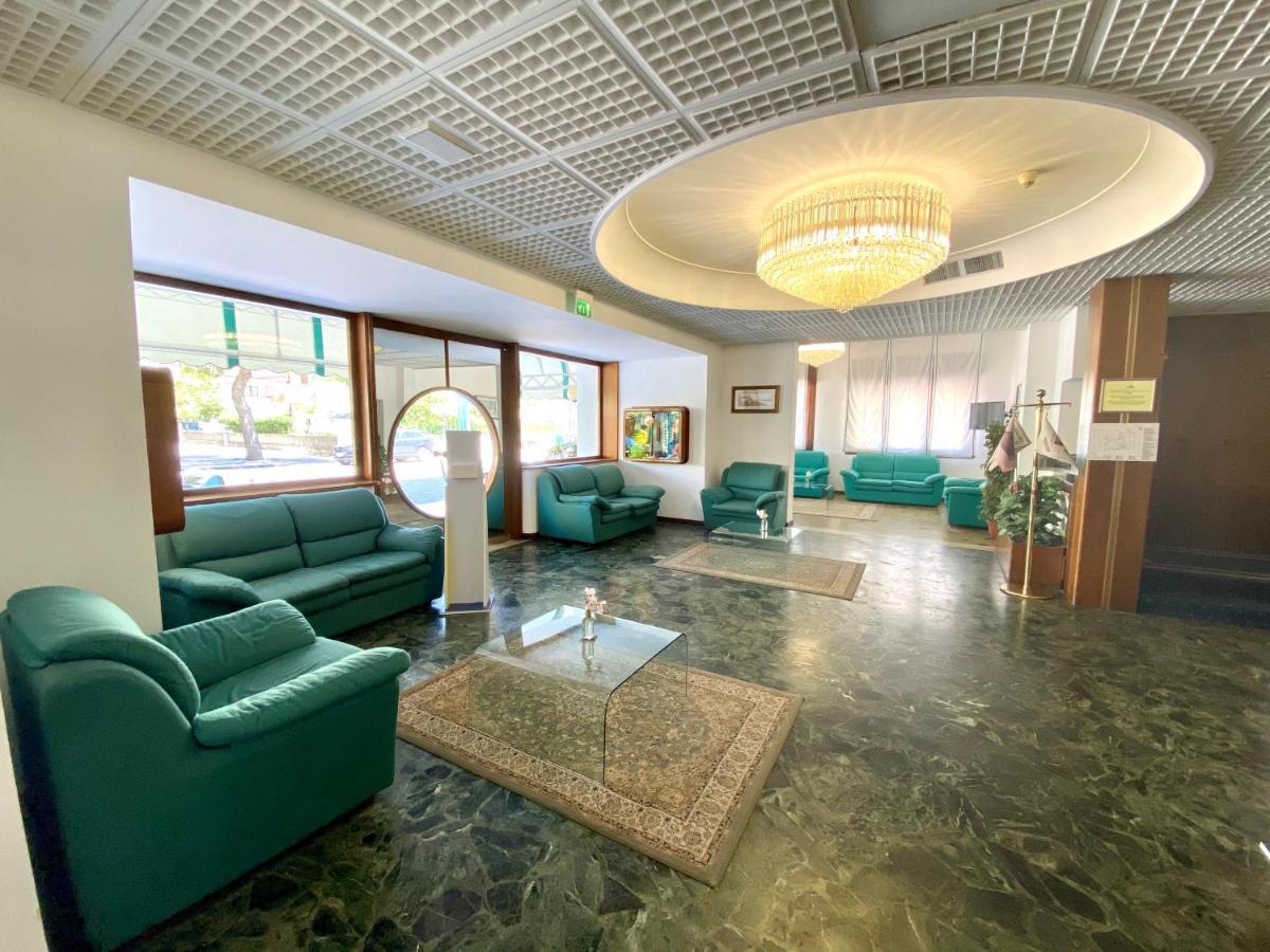 Hotel Florida Lido di Jesolo Eksteriør bilde