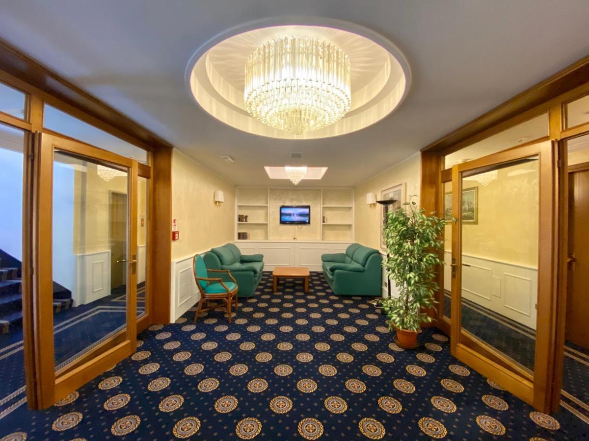 Hotel Florida Lido di Jesolo Eksteriør bilde