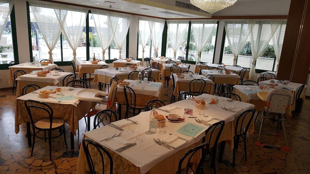 Hotel Florida Lido di Jesolo Eksteriør bilde