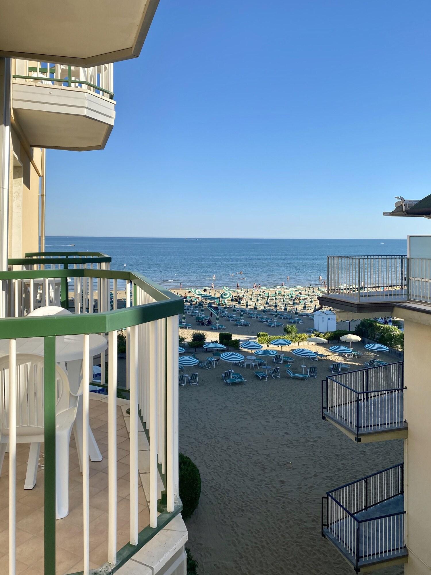 Hotel Florida Lido di Jesolo Eksteriør bilde